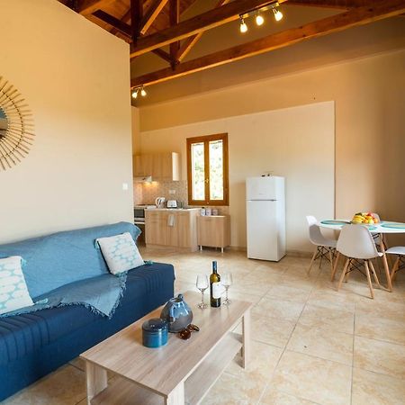 Ntamari Apartments Вати Екстериор снимка