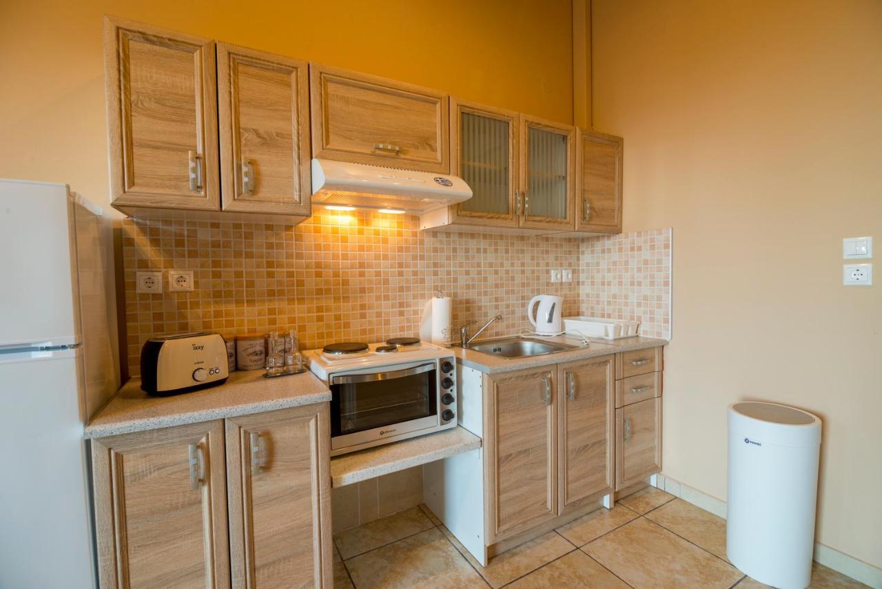 Ntamari Apartments Вати Екстериор снимка